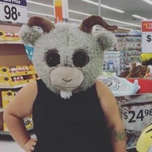 Meet your Posher, Kim